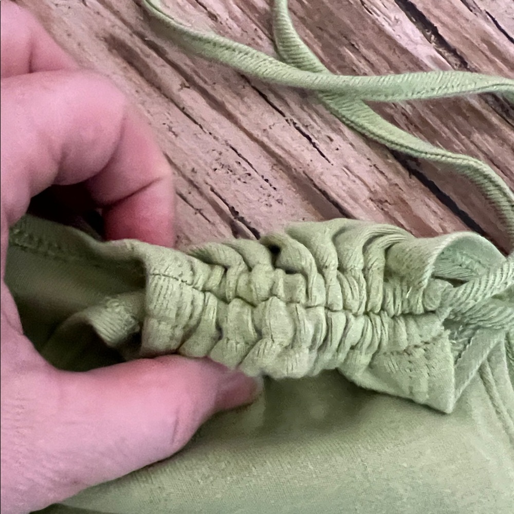 Stylish Green Tank Top with Tie-Up Shoulders - Picture 3 of 3